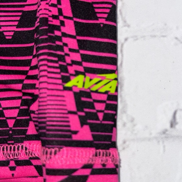 Avia Kids Active Capri Leggings M(7-8) Pink Black Geometric Pattern - Picture 2 of 3